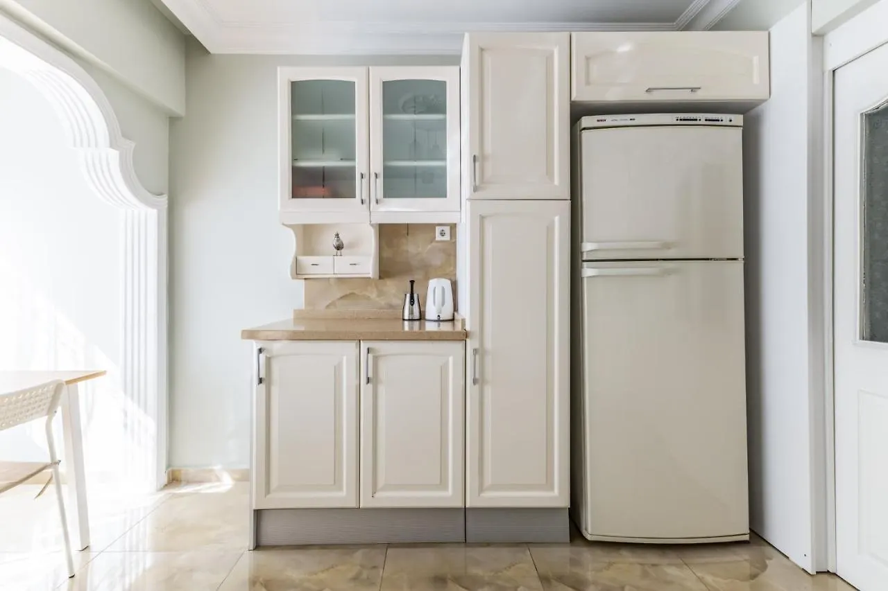 דירות איסטמבול Fully Furnished Magnificent Flat In Uskudar